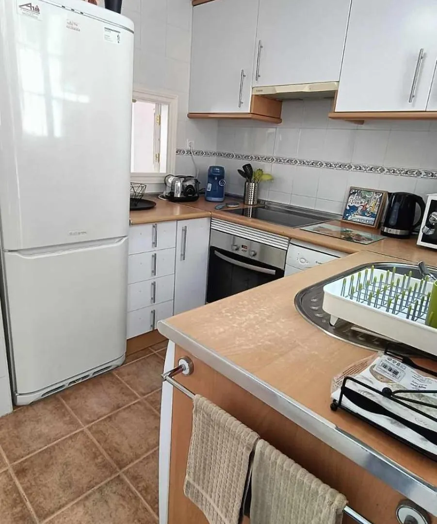 Superb 3 Beds Jardines De Casares 빌라 펜션
