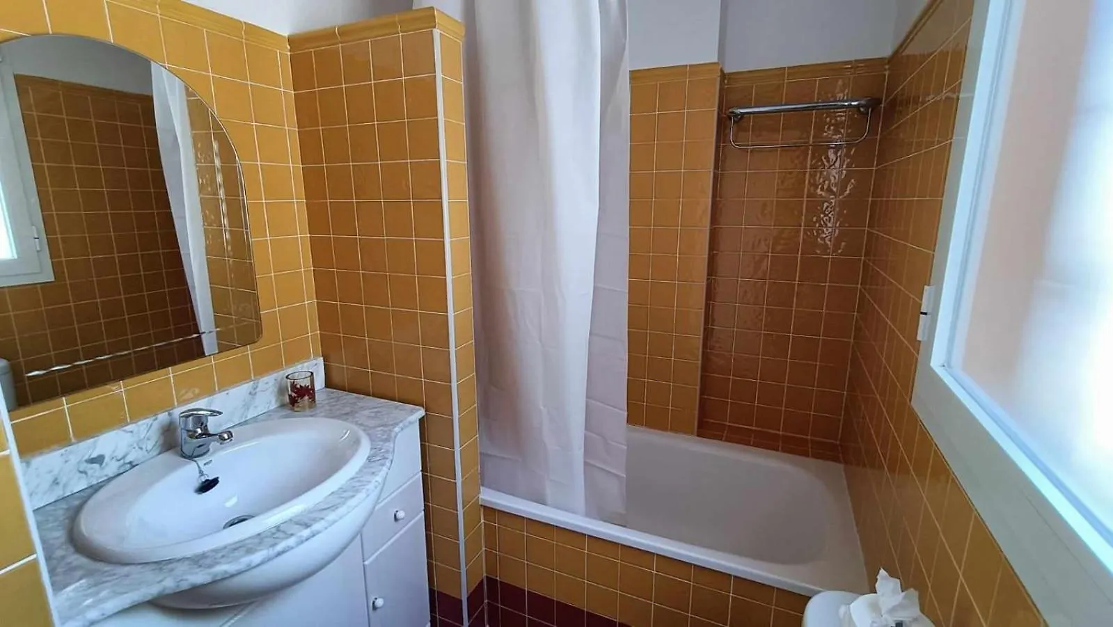Superb 3 Beds Jardines De Casares Villa Spain