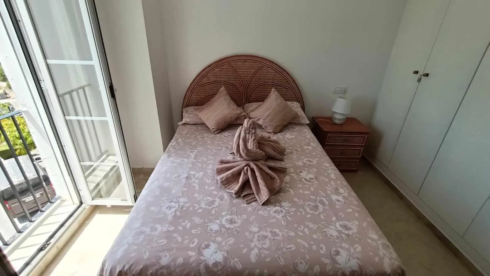 Superb 3 Beds Jardines De Casares Villa Holiday home